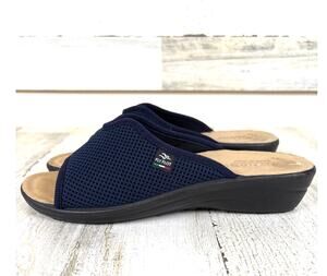 Fly Flot Womens 9 Navy Blue Mesh Slide Sandals Comfort Casual Chic